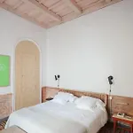 Otel Hevresac Singular & Small