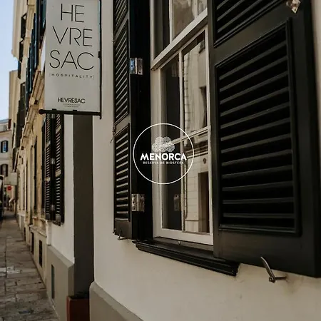 מלון Hevresac Singular & Small 4*