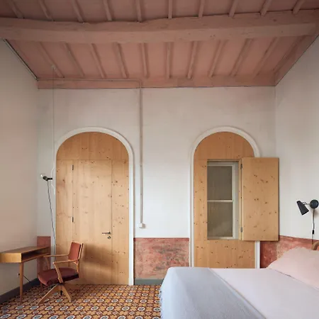 Hotel Hevresac Singular & Small 4*