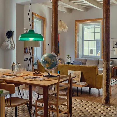 Ξενοδοχείο Hevresac Singular & Small 4*